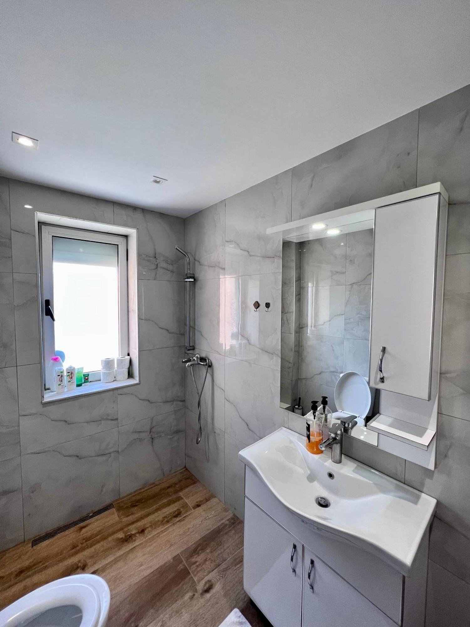 Skanderbeg Square Apartment Tirana Esterno foto